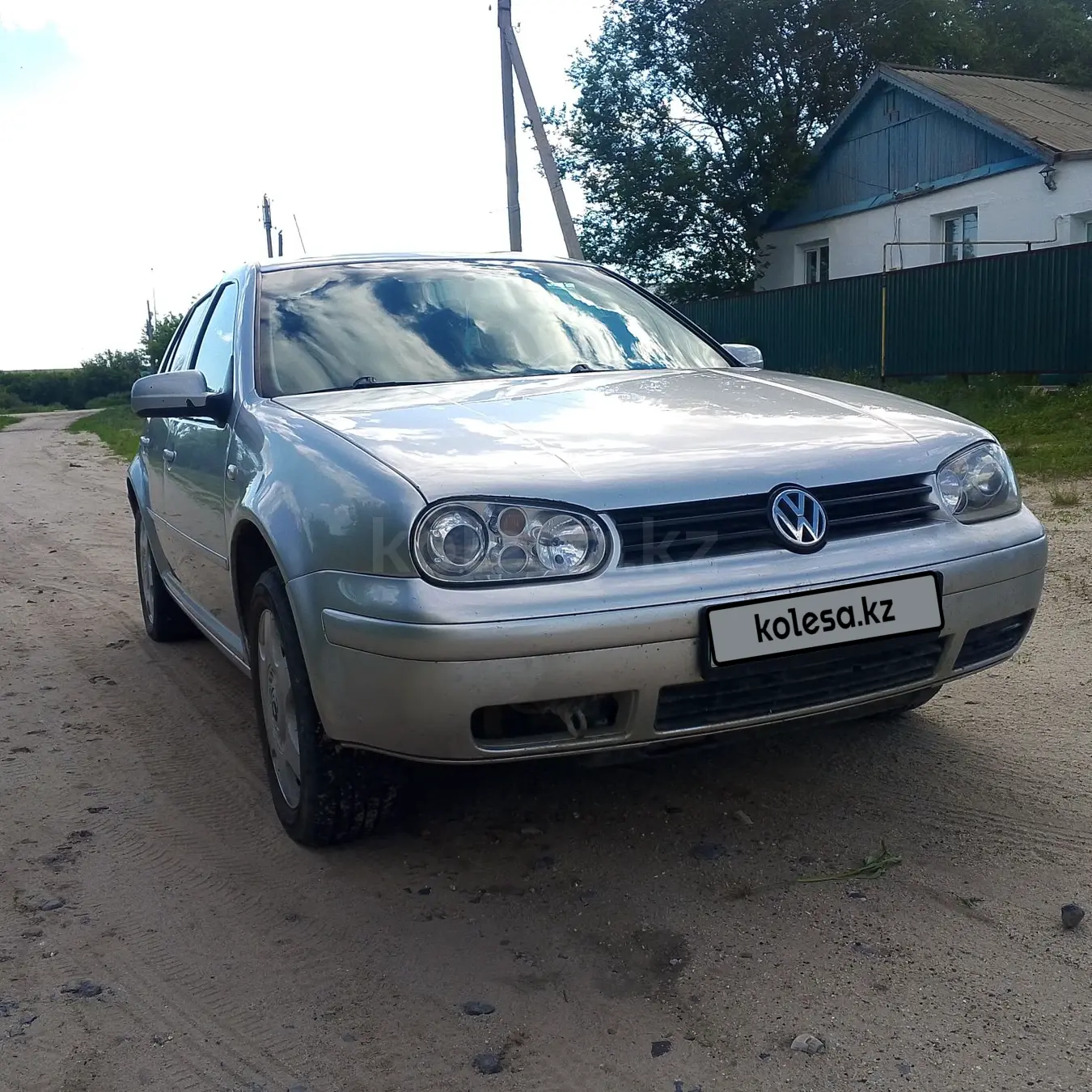 Volkswagen Golf, 2003