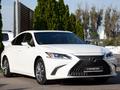 Lexus ES 250 2018 годаүшін19 700 000 тг. в Алматы – фото 9