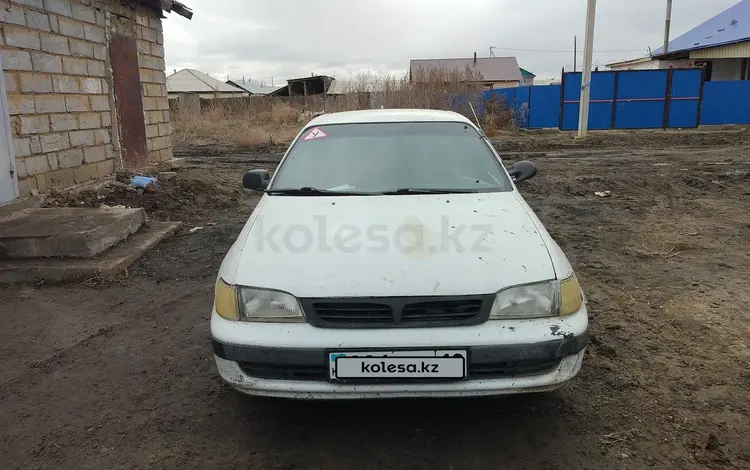 Toyota Carina E 1994 года за 1 600 000 тг. в Семей