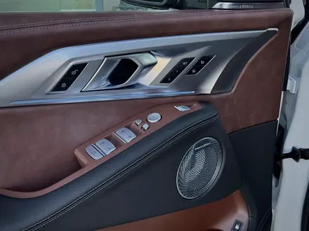 BMW XM 50e 2026 года за 121 084 000 тг. в Усть-Каменогорск – фото 10