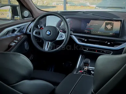 BMW XM 50e 2026 года за 121 084 000 тг. в Усть-Каменогорск – фото 17