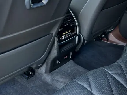 BMW XM 50e 2026 года за 121 084 000 тг. в Усть-Каменогорск – фото 23