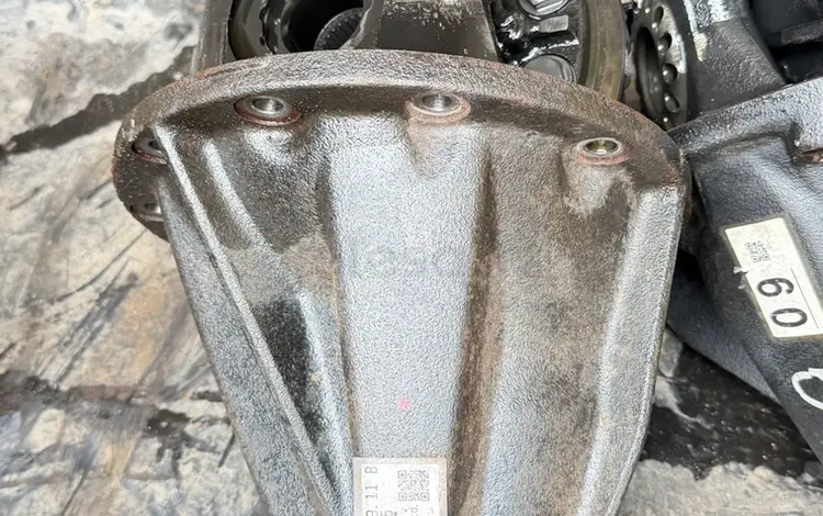 Редуктора перед зад за 350 000 тг. в Караганда