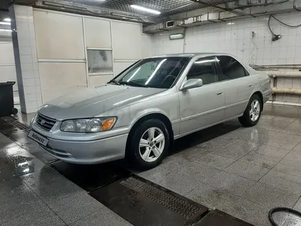 Toyota Camry 2000 года за 4 000 000 тг. в Астана