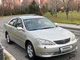 Toyota Camry 2004 года за 6 500 000 тг. в Шымкент – фото 2