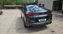 BMW X6 2021 года за 38 000 000 тг. в Караганда – фото 3