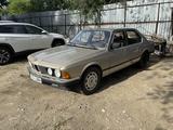 BMW 732 1984 года за 10 000 тг. в Алматы