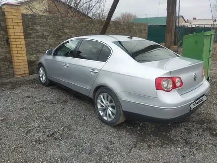 Volkswagen Passat 2007 года за 3 500 000 тг. в Балхаш – фото 4