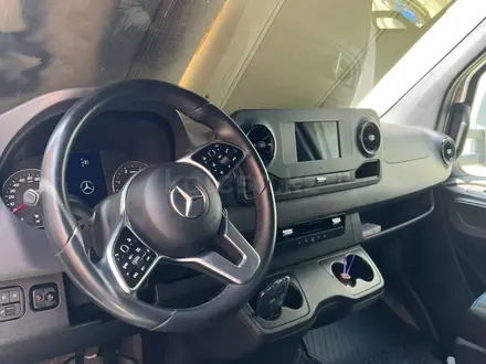 Mercedes-Benz  Sprinter 2022 года за 24 500 000 тг. в Алматы – фото 6
