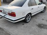 BMW 520 1992 года за 1 200 000 тг. в Сарыкемер – фото 2