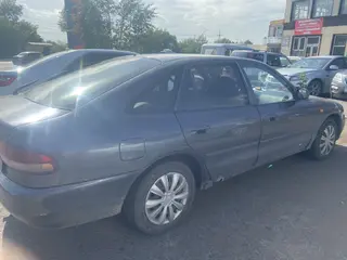 Mitsubishi Galant