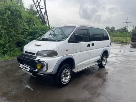 Mitsubishi Delica 1997 годаүшін3 400 000 тг. в Алматы – фото 3