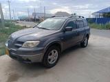 Mitsubishi Outlander 2004 года за 2 100 000 тг. в Атырау – фото 2