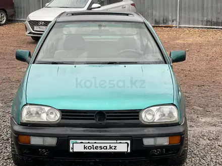 Volkswagen Golf 1992 года за 1 100 000 тг. в Караганда – фото 3