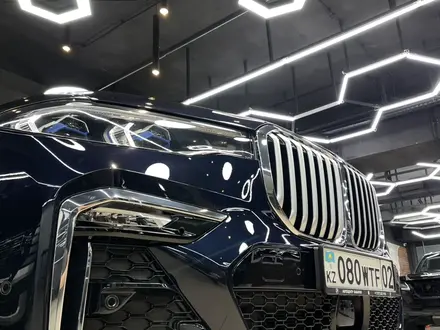 BMW X7 2022 года за 46 000 000 тг. в Алматы – фото 15