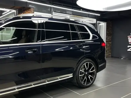 BMW X7 2022 года за 46 000 000 тг. в Алматы – фото 4