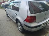 Volkswagen Golf 2002 годаүшін2 200 000 тг. в Актобе – фото 3