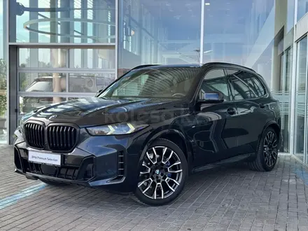 BMW X5 XDrive 40i 2024 года за 53 000 000 тг. в Алматы