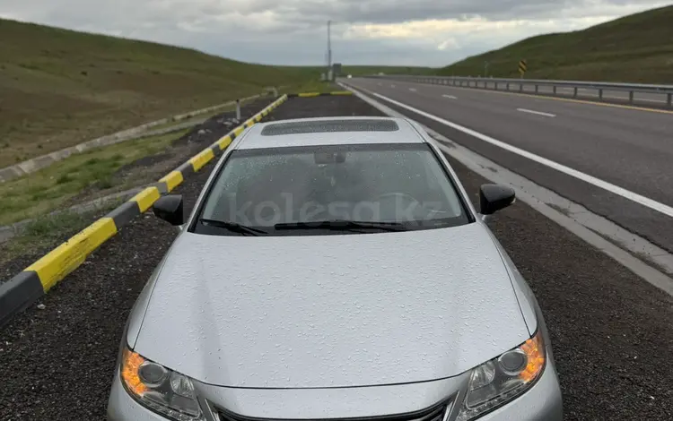 Lexus ES 300h 2013 годаүшін11 000 000 тг. в Алматы