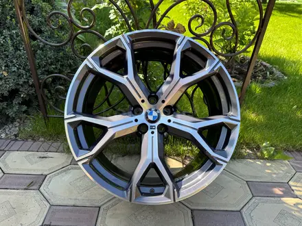 БУ оригинальные диски R21 BMW 741-Style для BMW X5 (G05), BMW X6 (G06) за 555 000 тг. в Алматы – фото 13