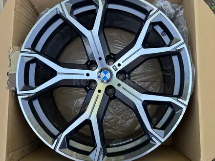 БУ оригинальные диски R21 BMW 741-Style для BMW X5 (G05), BMW X6 (G06) за 555 000 тг. в Алматы – фото 22