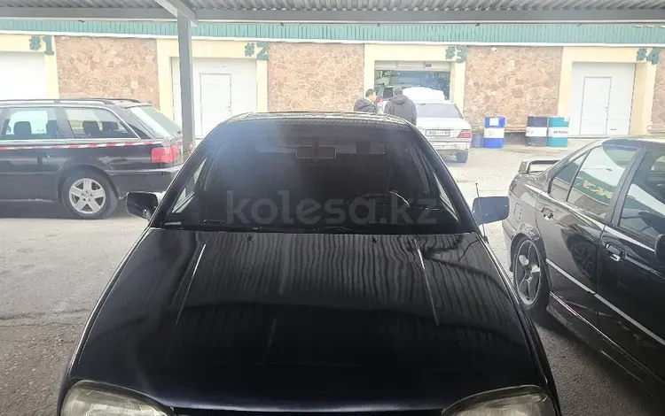 Volkswagen Golf 1992 годаүшін1 450 000 тг. в Тараз