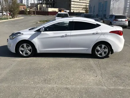 Hyundai Elantra 2012 года за 6 500 000 тг. в Атырау – фото 3