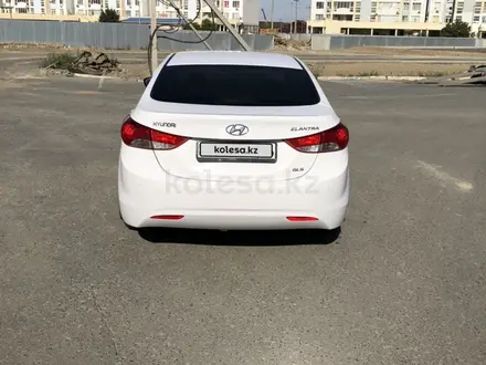 Hyundai Elantra 2012 года за 6 500 000 тг. в Атырау – фото 5