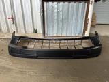 Передний бампер — Volkswagen Passat B3 1988-1993 за 15 000 тг. в Алматы