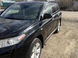 Toyota Highlander 2013 года за 15 000 000 тг. в Актобе – фото 3