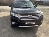 Toyota Highlander 2013 года за 15 000 000 тг. в Актобе