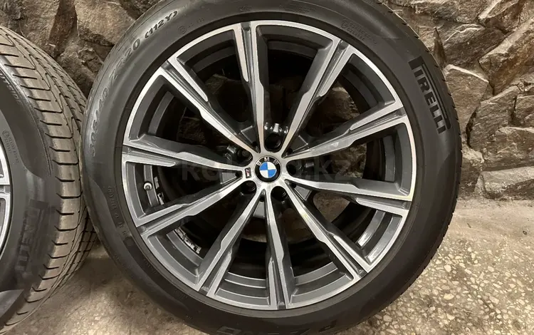 Диски оригинал BMW X5 G05 на r20 в идеале с новой резиной за 650 000 тг. в Алматы