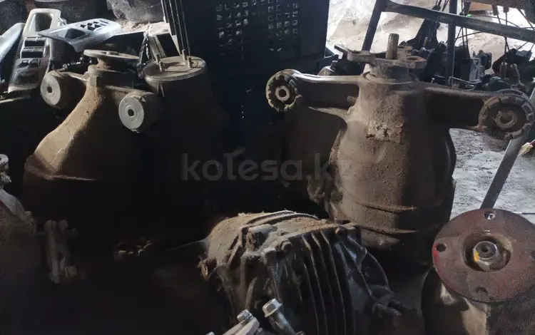 Редуктор заднего моста GS350 за 135 000 тг. в Алматы