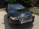 Volkswagen Passat 2010 года за 4 100 000 тг. в Шымкент