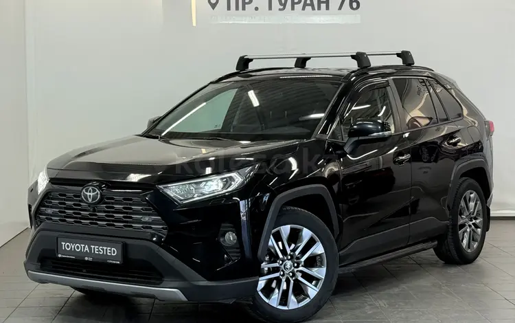 Toyota RAV4 Luxe 2021 годаүшін14 990 000 тг. в Астана