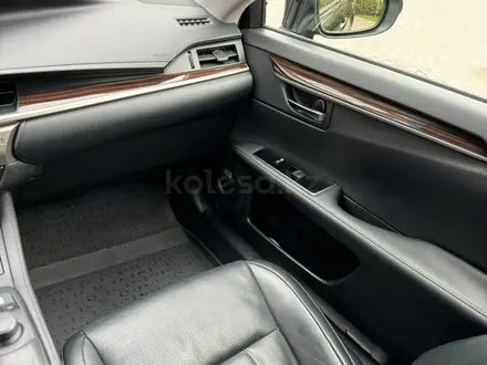 Lexus ES 200 2017 года за 17 500 000 тг. в Алматы – фото 32