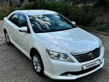Toyota Camry 2014 года за 6 500 000 тг. в Уральск – фото 2