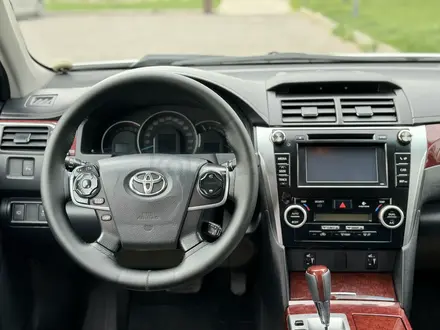 Toyota Camry 2013 года за 10 300 000 тг. в Шымкент – фото 12
