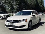Volkswagen Passat 2011 года за 5 000 000 тг. в Семей