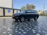 Toyota Highlander 2011 года за 13 000 000 тг. в Тараз – фото 2