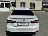 Toyota Camry 2020 годаүшін13 500 000 тг. в Атырау – фото 3