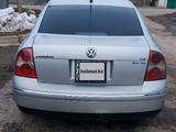 Volkswagen Passat 2002 года за 2 400 000 тг. в Алматы – фото 5