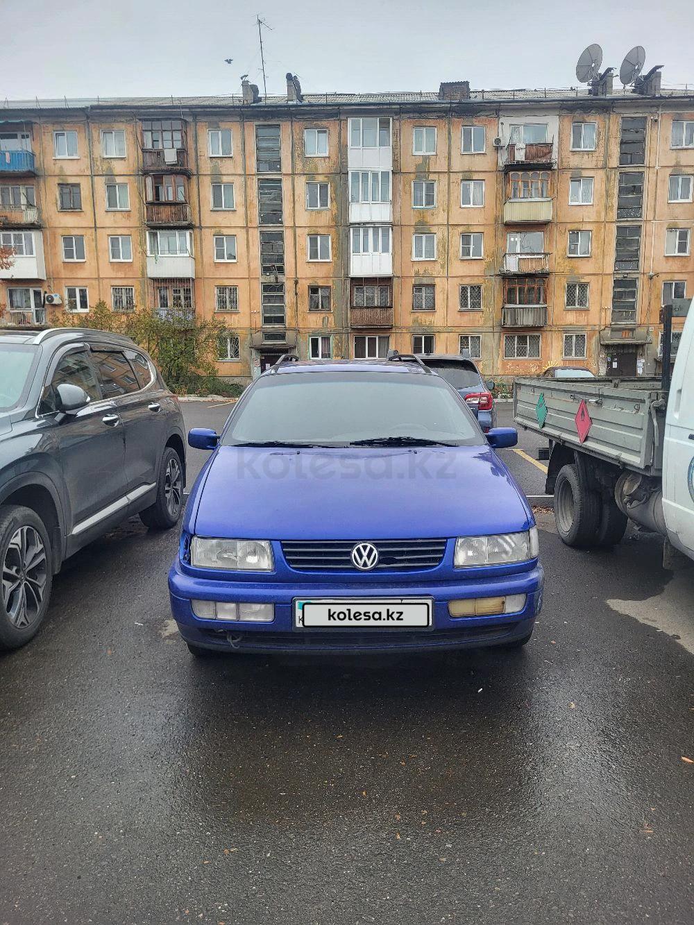 Volkswagen Passat 1994 г.