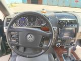 Volkswagen Touareg 2008 года за 8 000 000 тг. в Астана