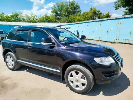Volkswagen Touareg 2008 года за 8 000 000 тг. в Астана – фото 11