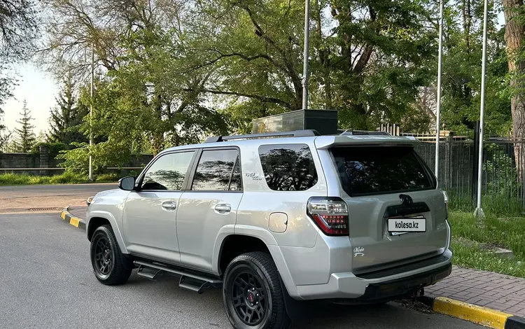 Toyota 4Runner 2018 годаүшін21 500 000 тг. в Алматы