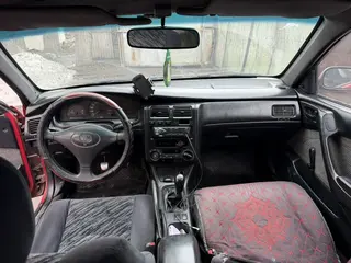 Toyota Carina E, 1993