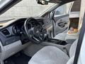 Kia Carnival 2017 года за 10 450 000 тг. в Алматы – фото 14