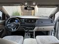 Kia Carnival 2017 года за 10 450 000 тг. в Алматы – фото 15