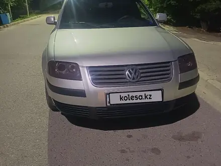 Volkswagen Passat 2002 года за 3 300 000 тг. в Шымкент – фото 11